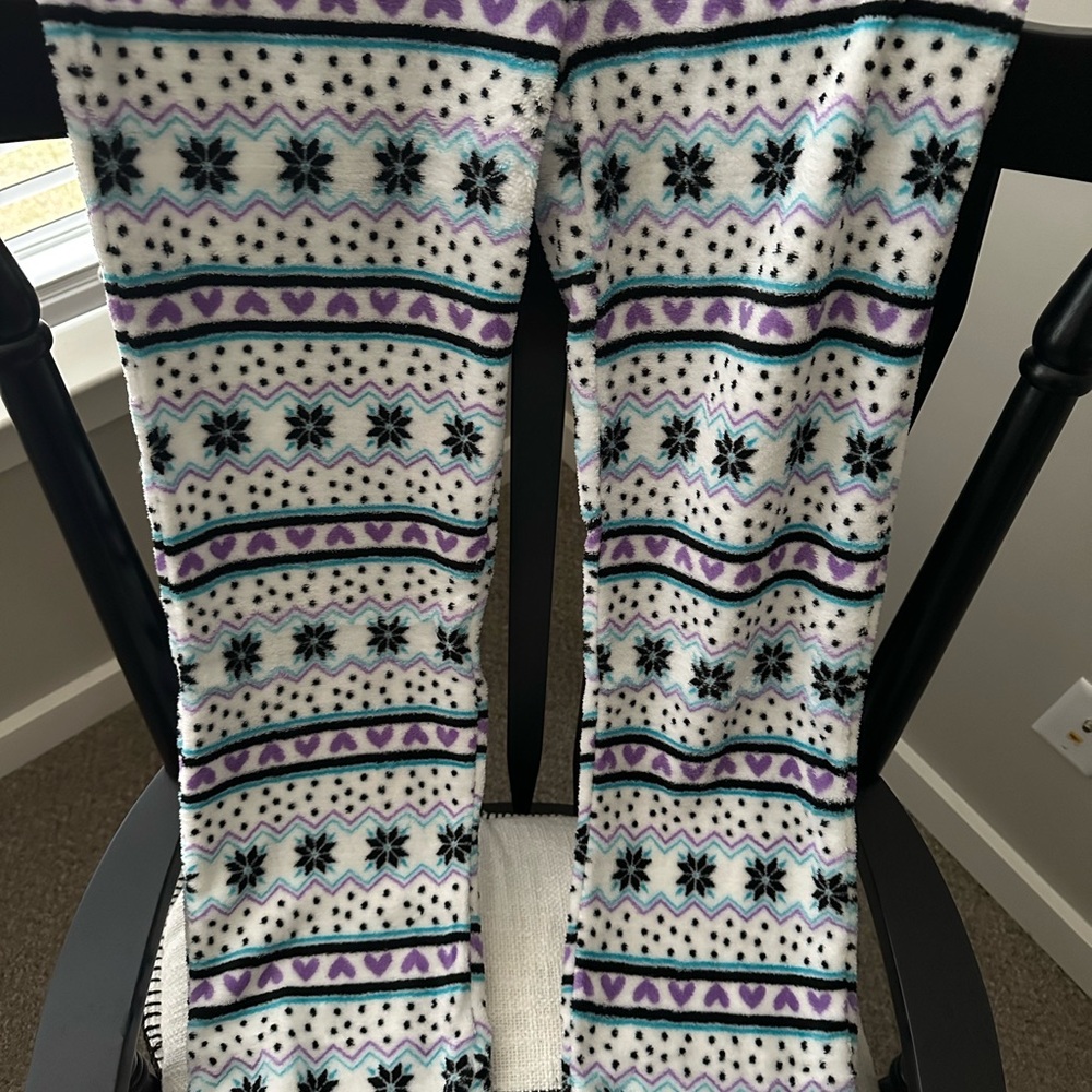 Cozy Winter PJ Set - Picture 3 of 4